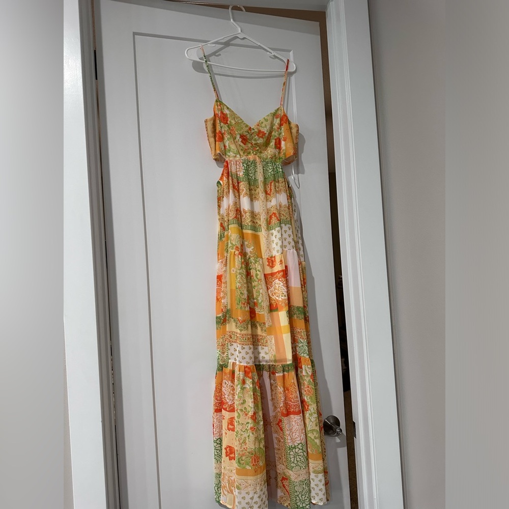 Flying tomato dress